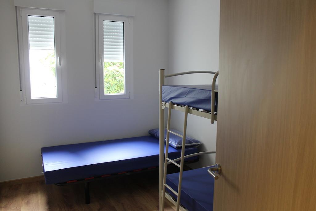 Pension-Albergue Puente Ribeira Sarria Rom bilde