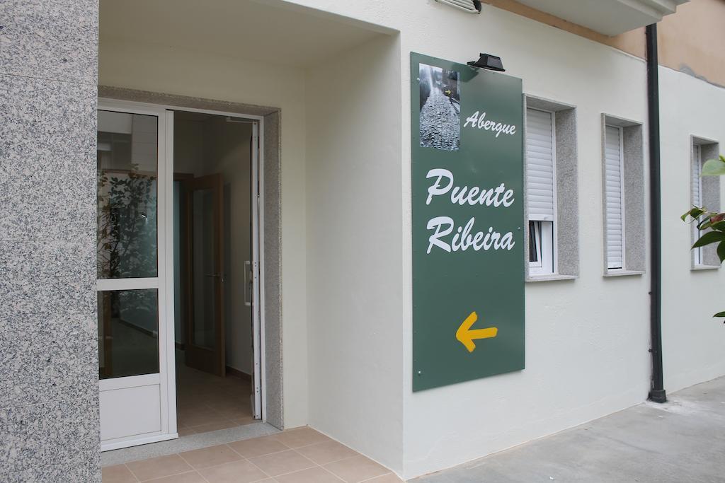 Pension-Albergue Puente Ribeira Sarria Eksteriør bilde